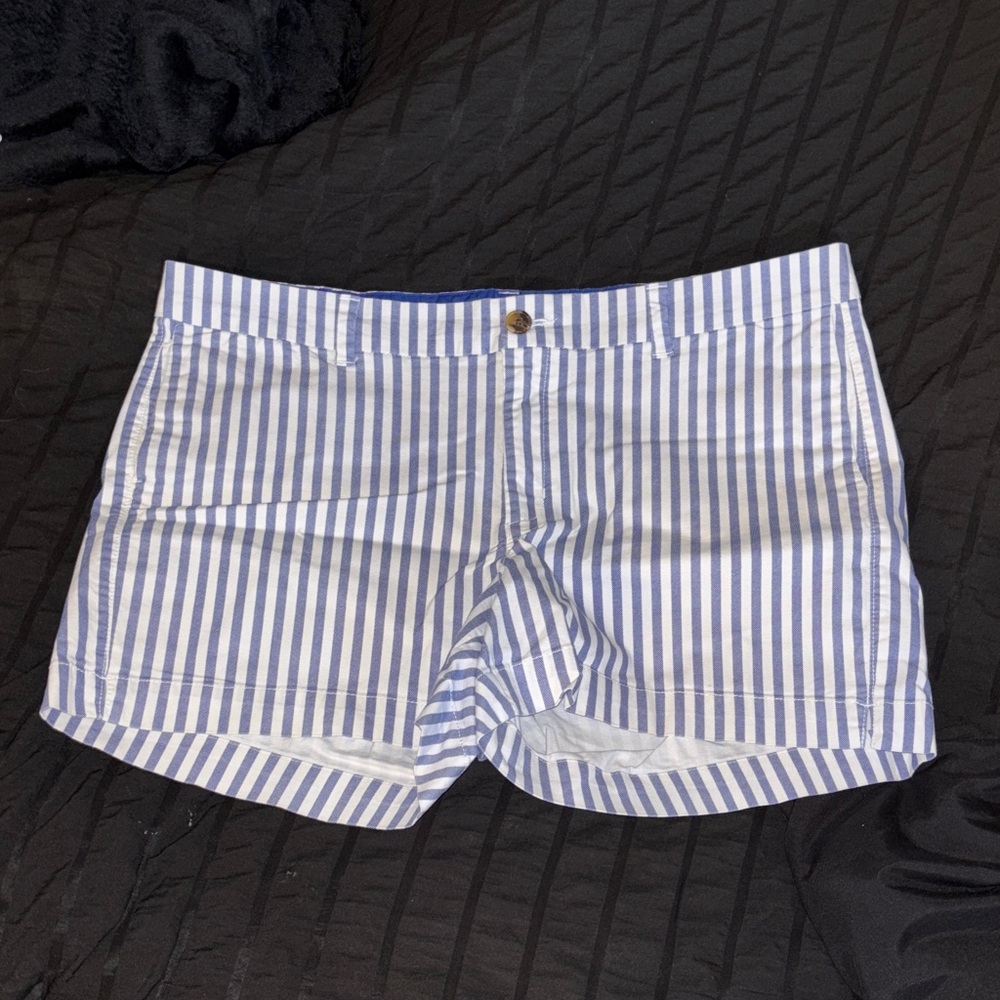 Old Navy Blue and White Striped Women's Shorts